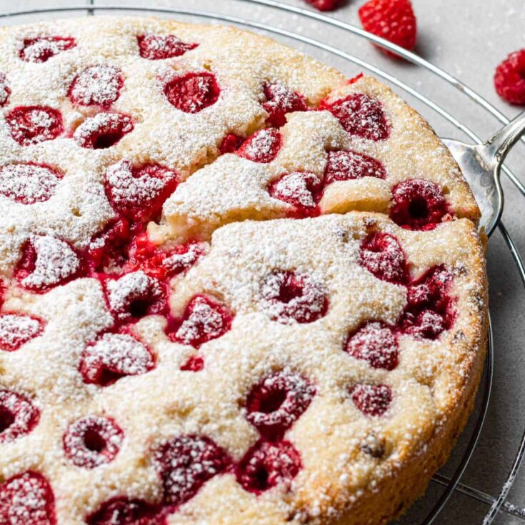Summer raspberry cake made after reading these Summer cake recipes
