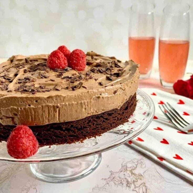 Mini chocolate mousse brownie cake
