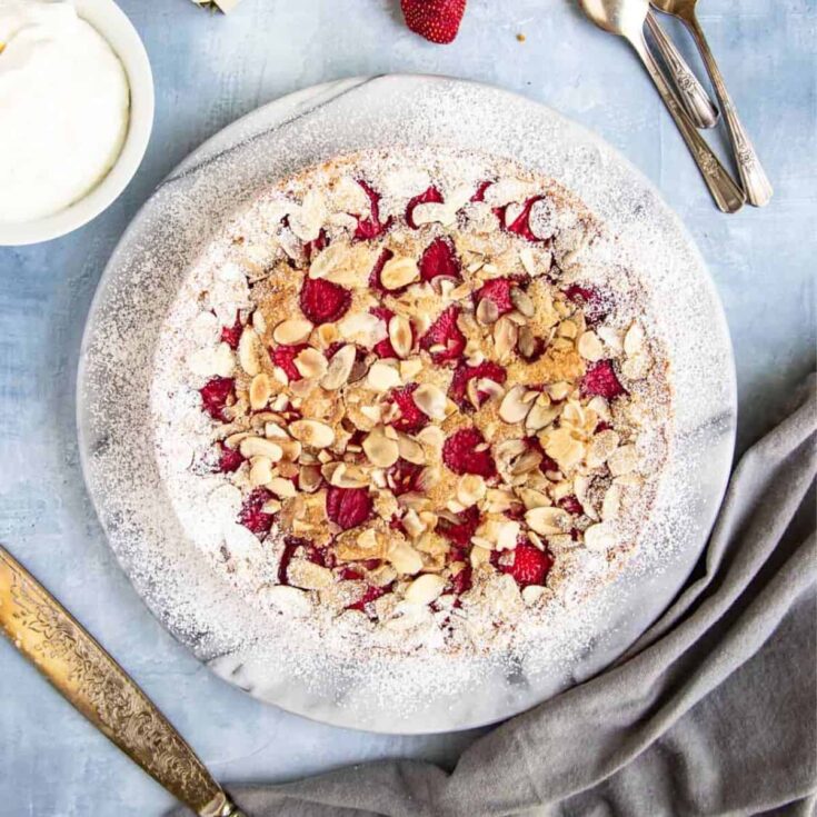 Strawberry almond cake