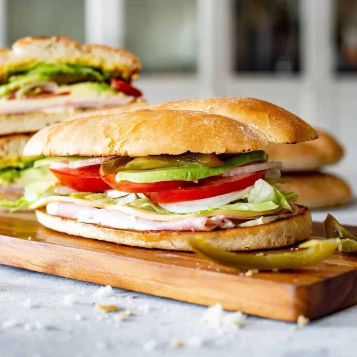 Tortas de jamon picnic sandwiches