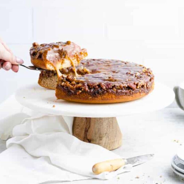Pecan upside down cake