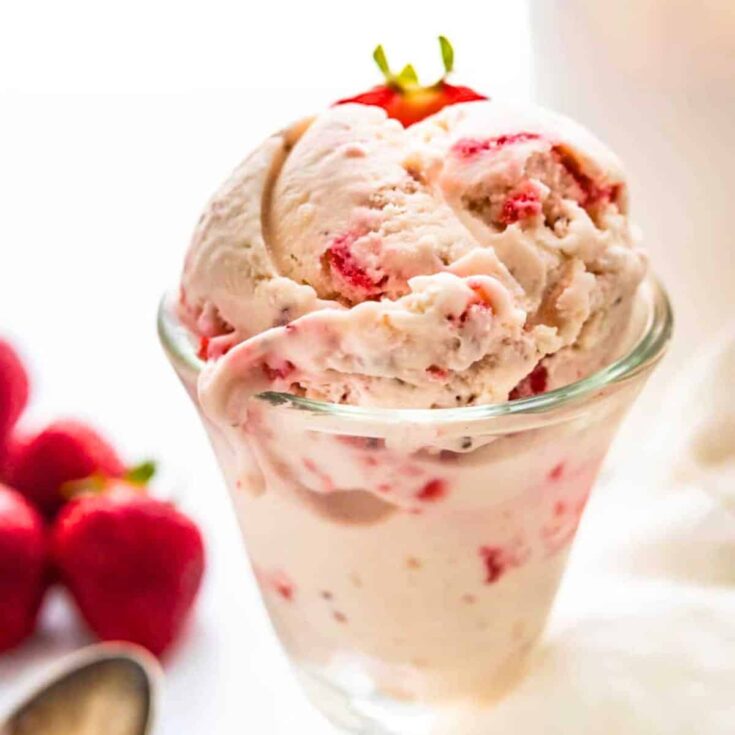 Homemade strawberry rum daiquiri ice cream