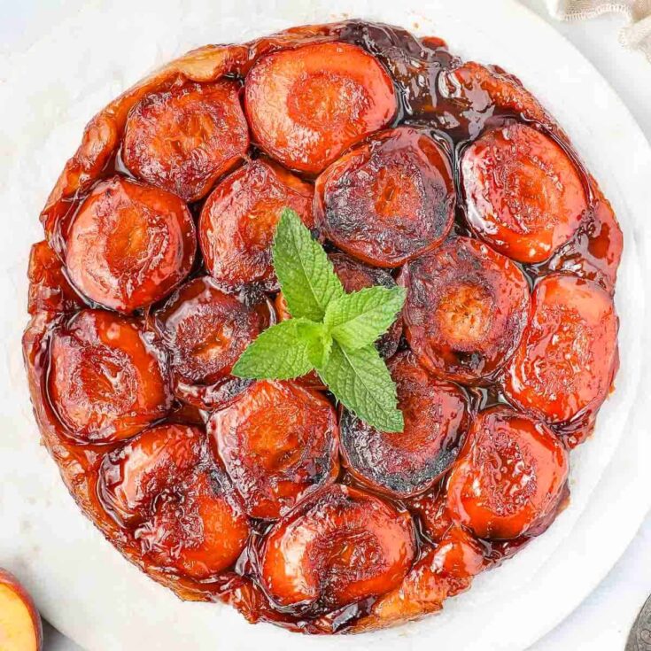 Peach tarte tartin