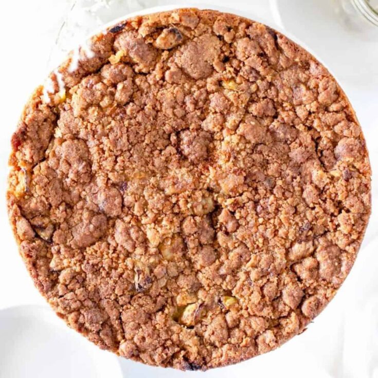 Rhubarb sour cream coffee cake