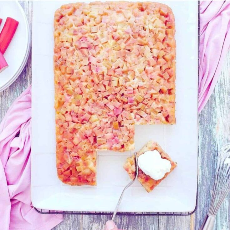 Upside down rhubarb cake
