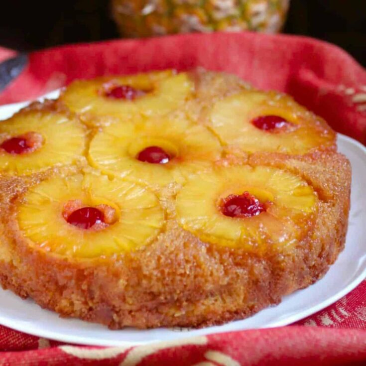 Vintage pineapple upside down cake