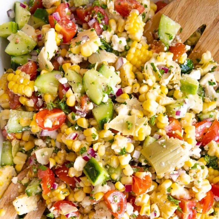 Fresh corn salad for parties