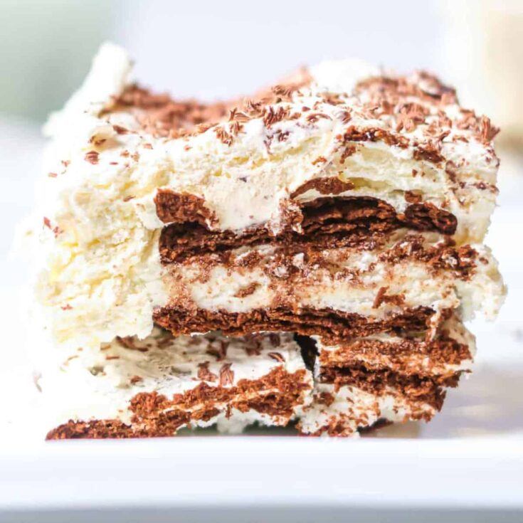 Ice cream sandwich cake