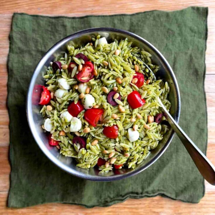 Orzo pesto salad for parties