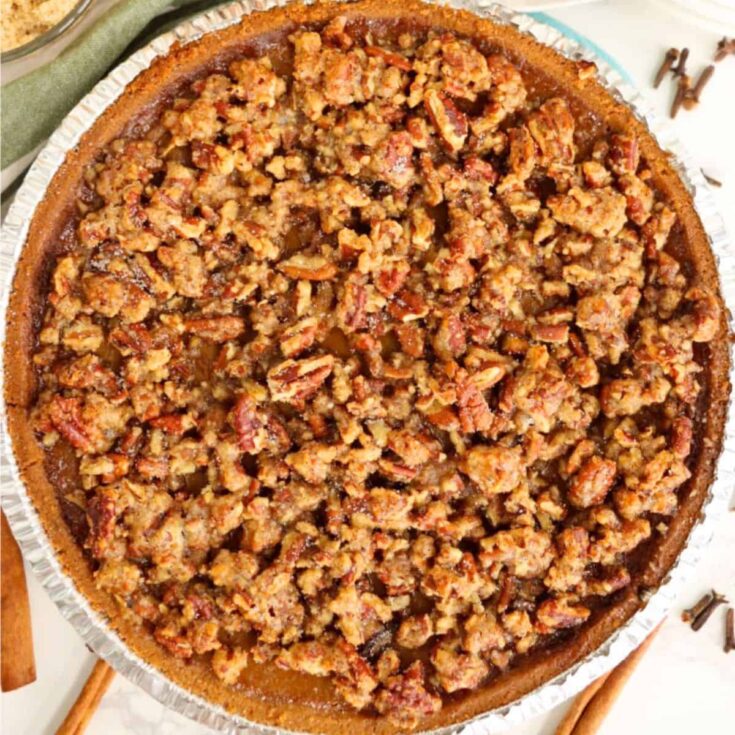 Praline pumpkin pie