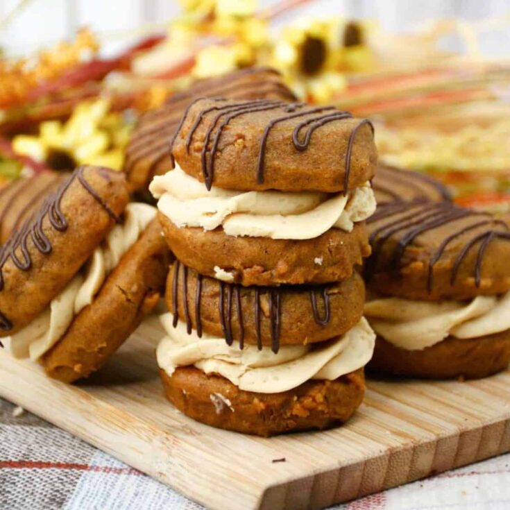 Pumpkin whoopie pie dessert