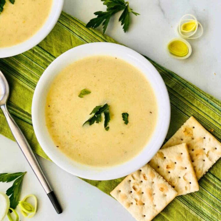 Slow cooker potato leek soup