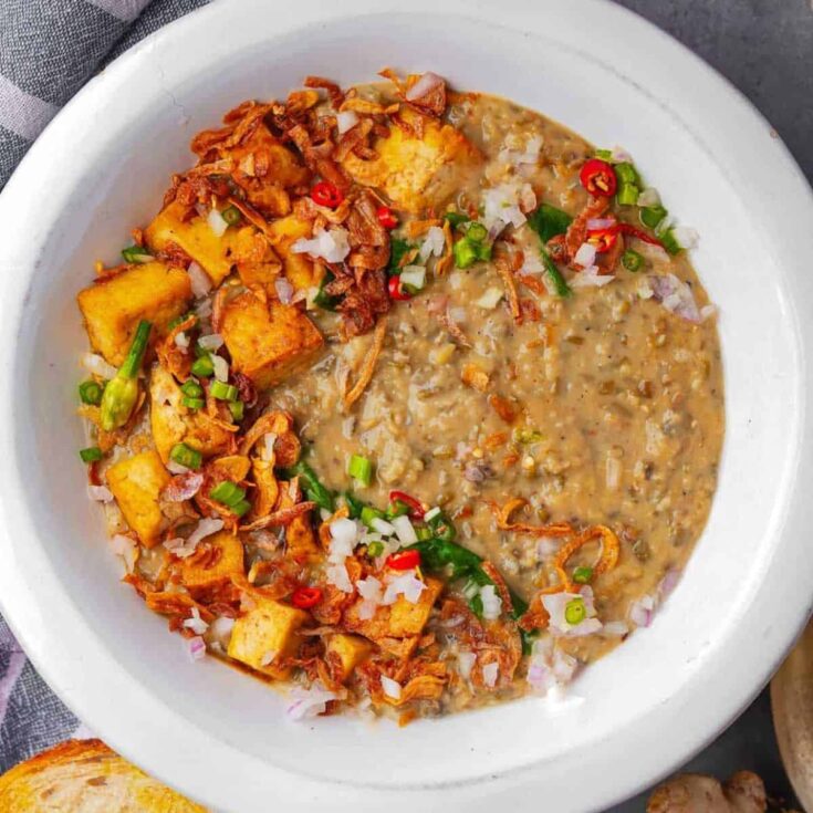 A bowl of Ginisang munggo
