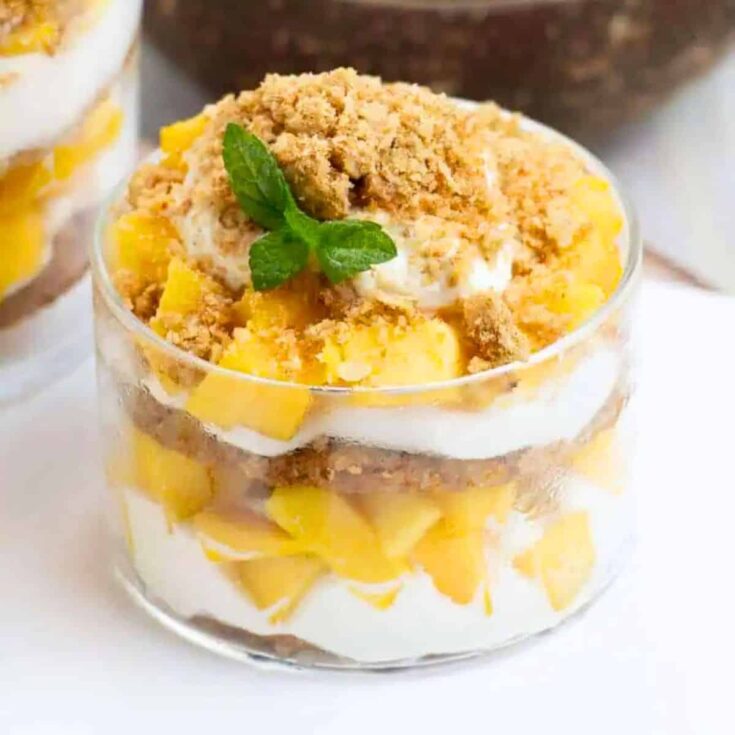 Mini coco mango floats
