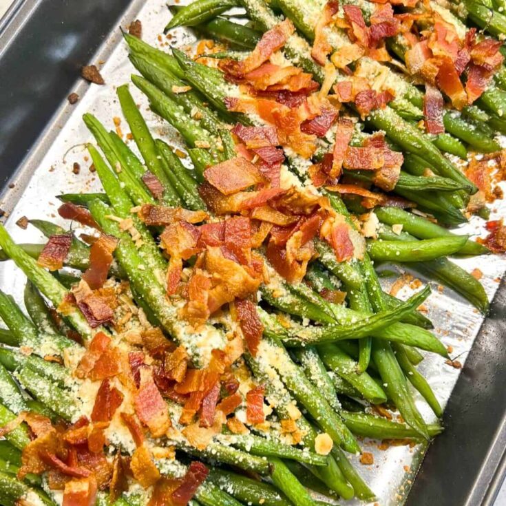Parmesan roasted green beans with bacon