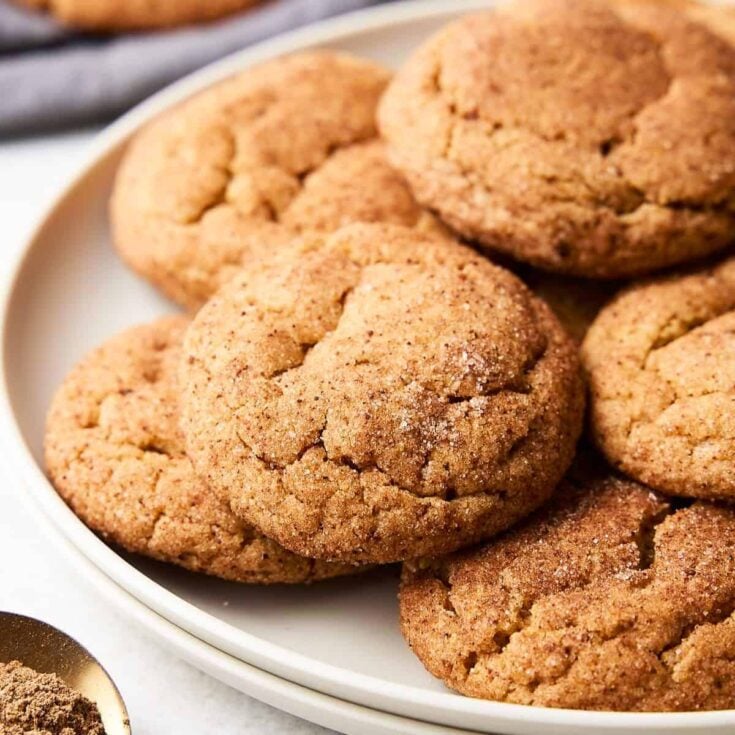 Pumpkin snickerdoodle cookies