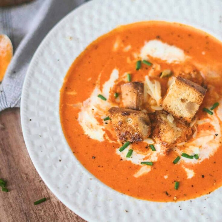 Roasted red pepper soup