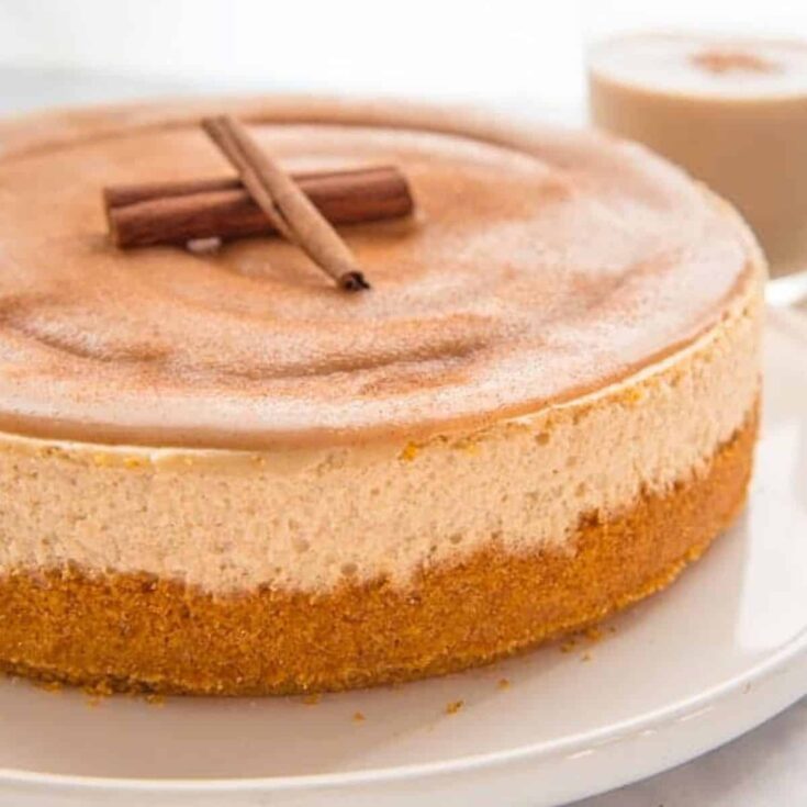 Coquito Thanksgiving cheesecake