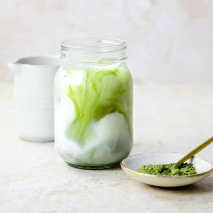Iced vanilla matcha latte