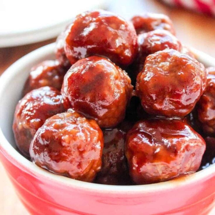 Sweet and tangy crockpot meatballs