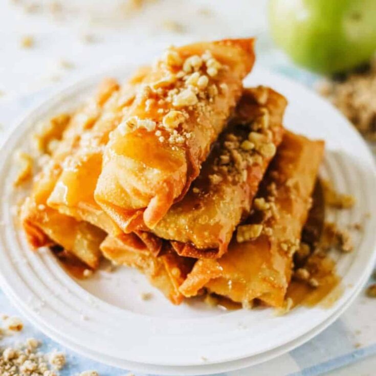 Apple pie egg rolls