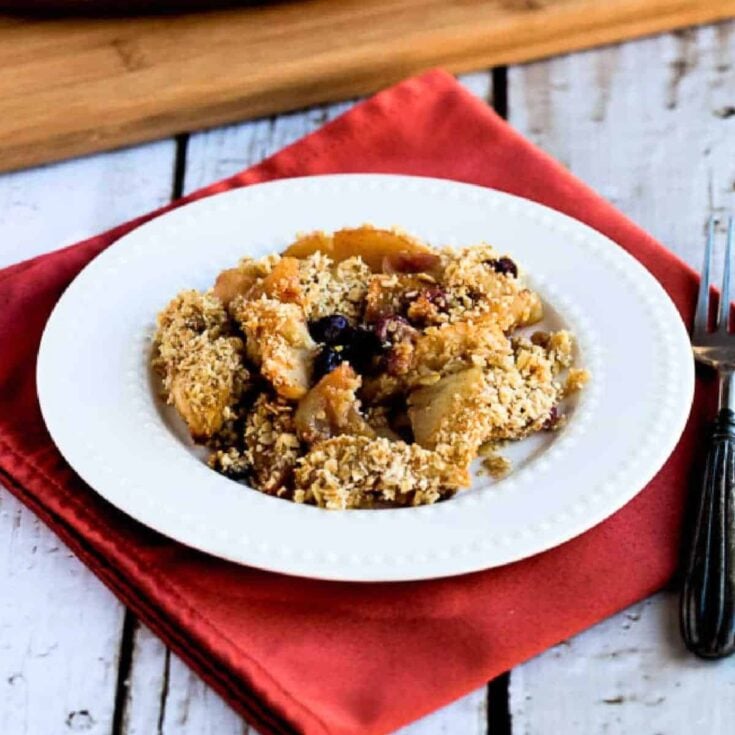 Cranberry apple crumble