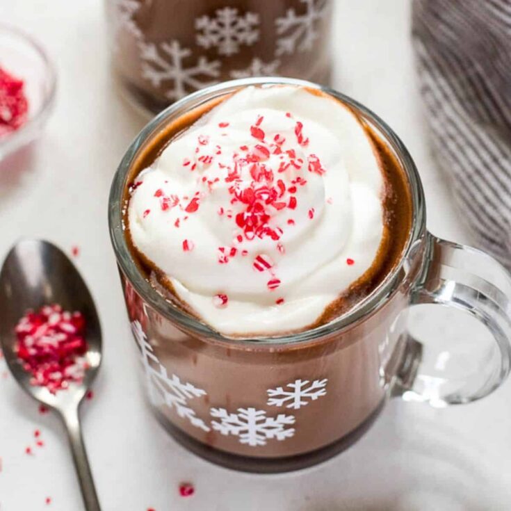 Crock pot peppermint hot chocolate, made after reading these Christmas crockpot recipes