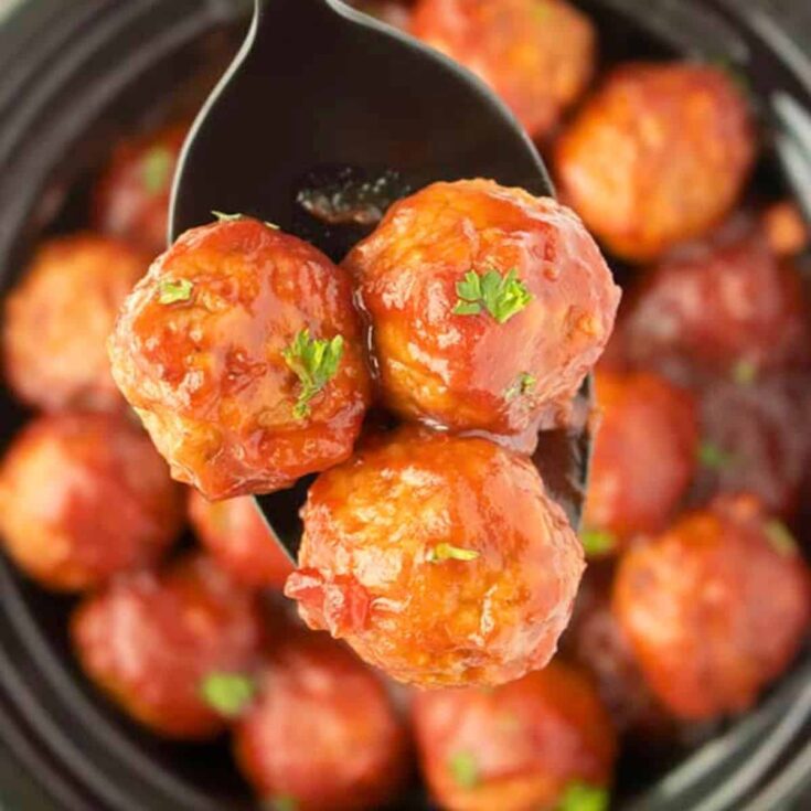 Crockpot cranberry meatballs made after reading these Christmas crockpot recipes