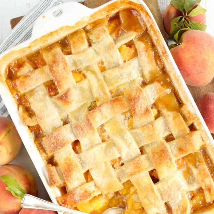 Peach cobbler with pie crust