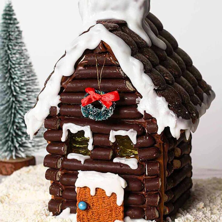 Vegan gingerbread house