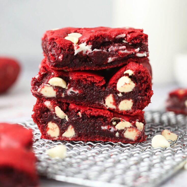 Fudgy red velvet cake mix brownies