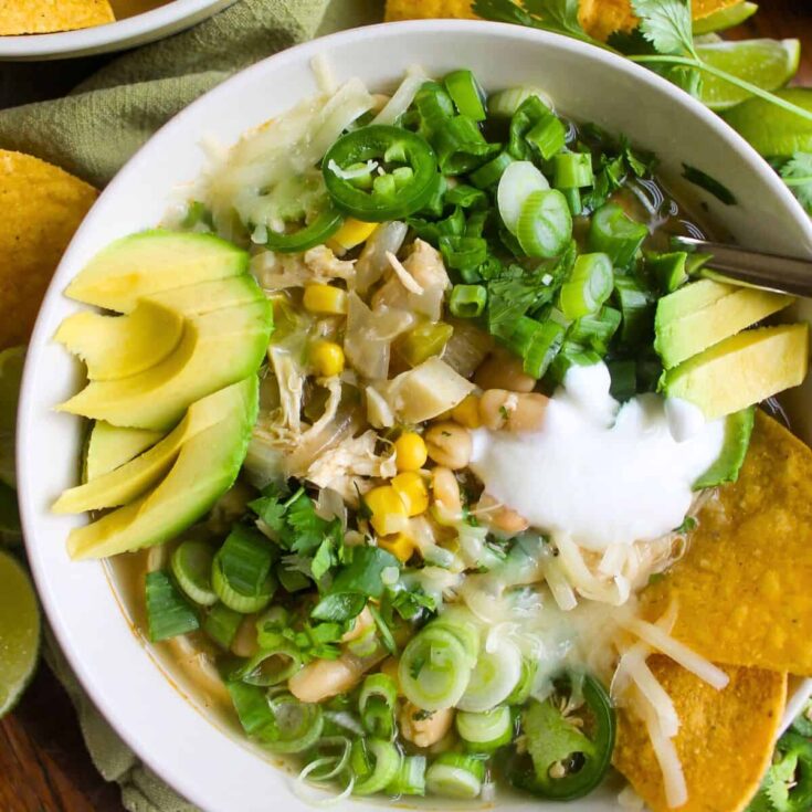Slow cooker white chicken chili