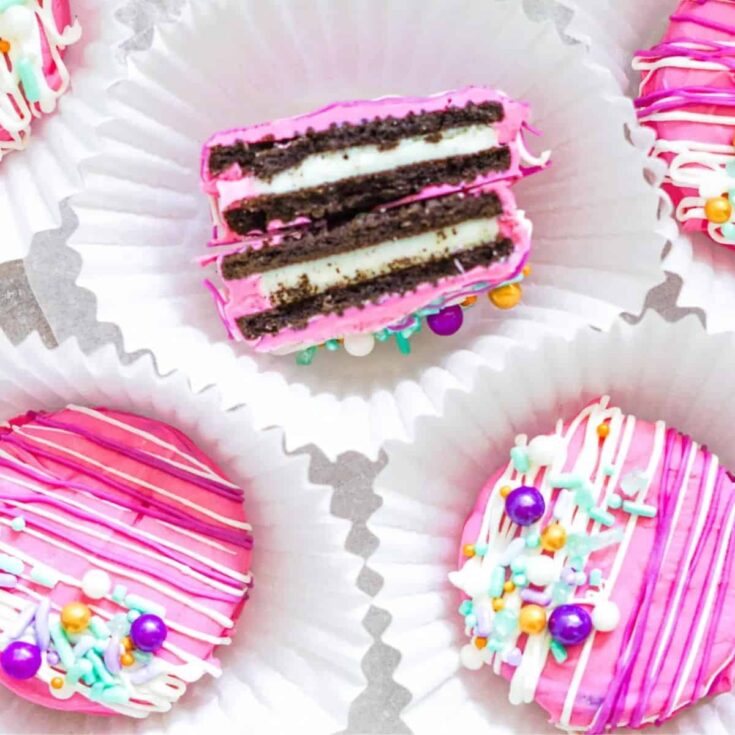 Pink chocolate dipped Oreo desserts