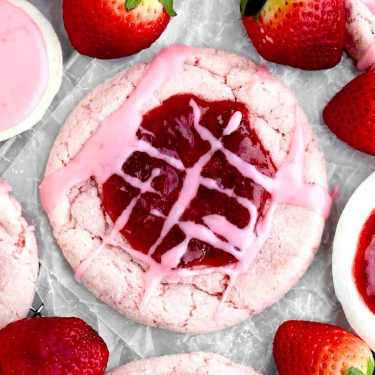 Strawberry jam cookies